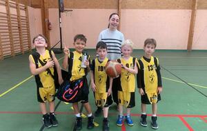 U9MJ
